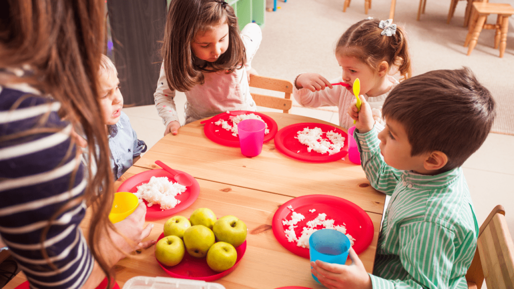 Mealtime safety for kids